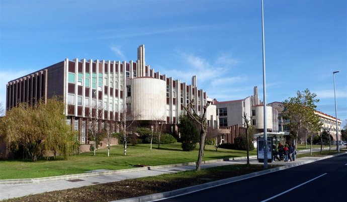 ETS De Ingenieros De Caminos, Canales Y Puertos