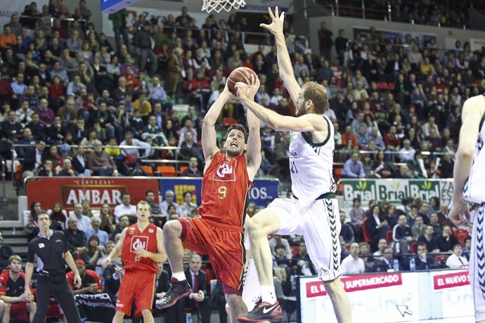 Sam Van Rossom  CAI Zaragoza Unicaja 