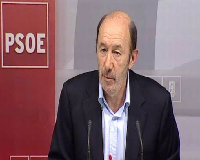 Rubalcaba acepta las críticas de Tomás Gómez