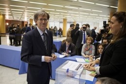 Hernández-Gil en su votación