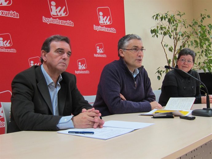 Por la izquierda, Alonso y Orviz, durante la rueda de prensa.