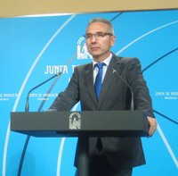 Junta pide a Zoido que se sume al pacto por Andalucía y no busque "estrategias de contraprogramación ni vías de escape"