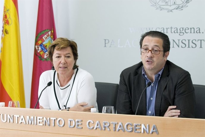 La alcaldesa de Cartagena y el portavoz del Gobierno municipal
