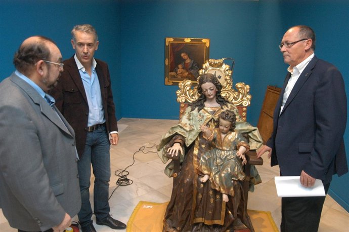 NP Y Fotos Meditaciones Sobre Un Infante