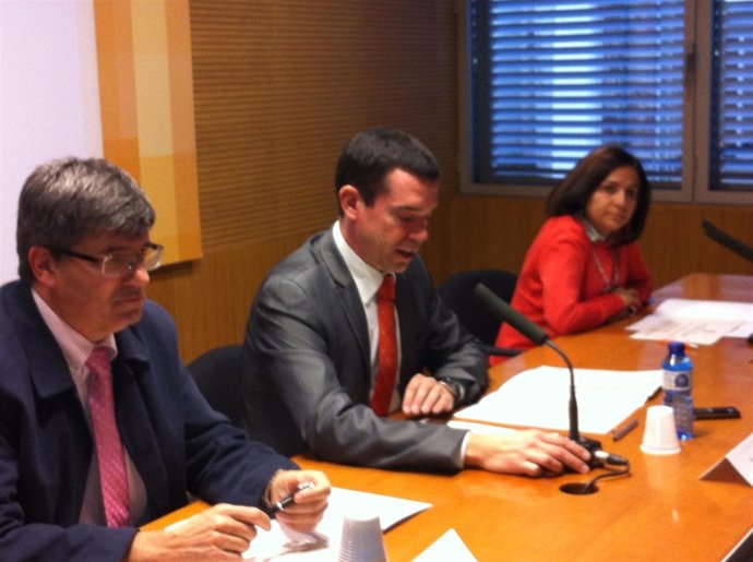 Jaume Sió, Domènec Vila i Isabel Gomar