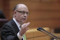Montoro descarta compensaciones a las CC.AA. en las que no está vigente el impuesto a los depósitos