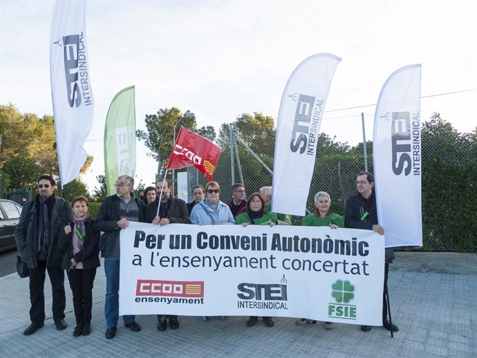 Concentración sindicatos concertada en Palma