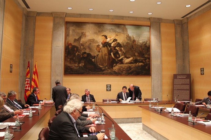 Pleno de la Diputación de Girona sin Torremadé