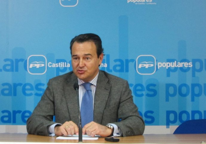 Agustín Conde, PP