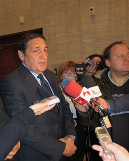 El consejero de Sanidad, Antonio María Sáez Aguado