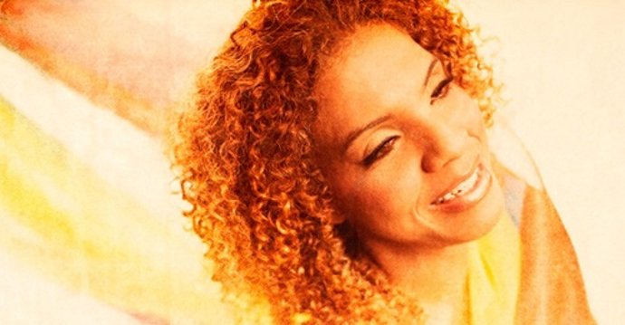 Danays Bautista presenta su primer disco: 'Live'