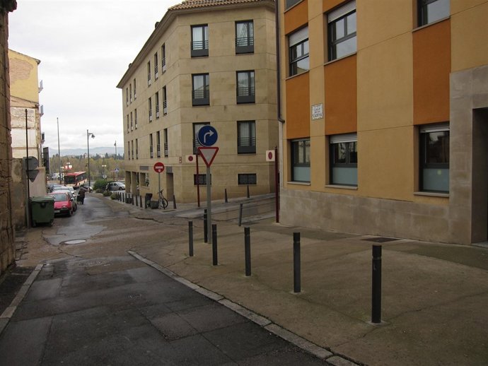 Imagen de las calles Cadena y Puente, que se van a reurbanizar