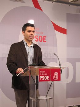 El secretario de Ordenación del Territorio y Sostenibilidad del PSRM, Marcos Ros