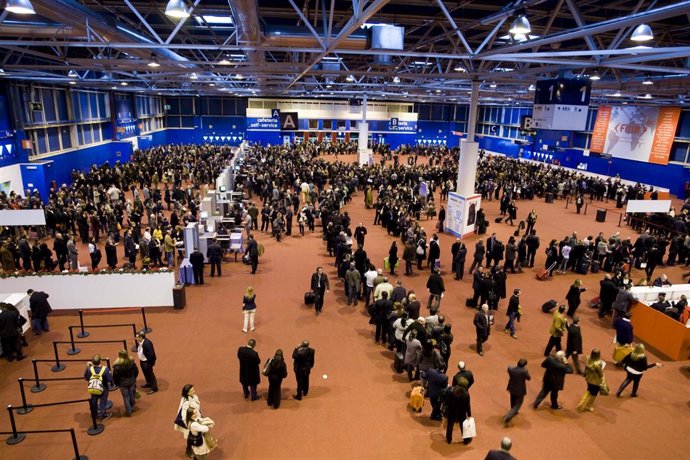 Entrada y Registro Fitur 2012