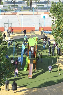 Parque infantil de la calle Giménez Lombardo de Málaga