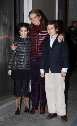 Infanta Elena e hijos