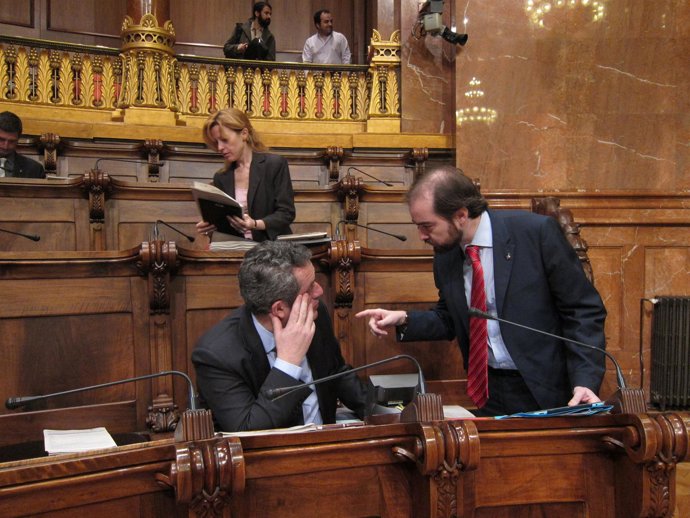 J.Forn y G.Ardanuy, en el pleno del Ayuntamiento de Barcelona