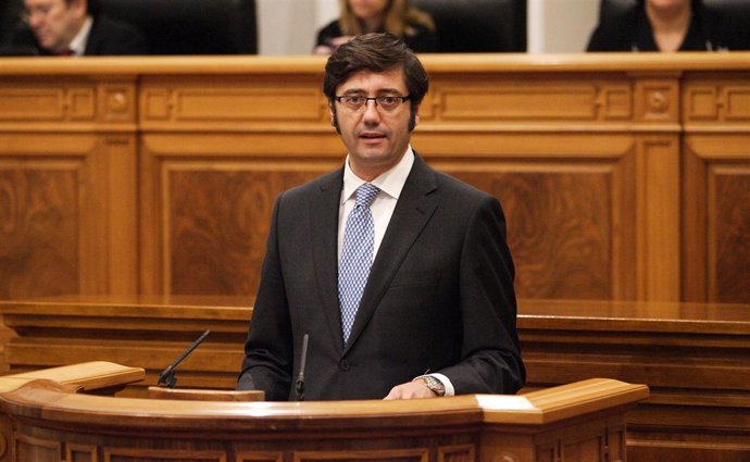 Arturo Romaní en el Pleno de las Cortes 