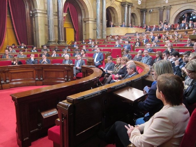 Pleno del debate de investidura en el Parlament