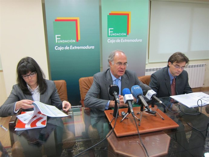 Presentación Del Informe Económico III Trimestre Extremadura