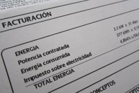 OCU dice que el recibo de la luz se encarecerá en 44 euros al año