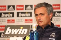 Mourinho: "Los culpables de ganar la Liga, la están perdiendo ahora"