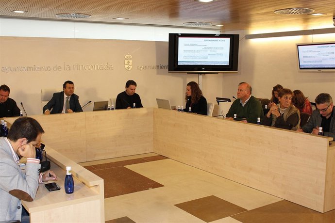 Pleno de La Rinconada.