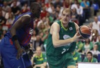 Baloncesto/Liga Endesa.- Crónica del Unicaja-FC Barcelona Regal, 71-69
