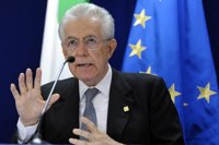 Monti llama a "renovar la política" 