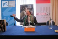 Un eurodiputado del PSOE tilda a Griñán de "patético" por instar a Rubalcaba a "definirse" de cara a las primarias