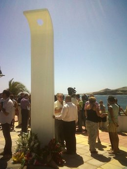 Imagen del monumento de Ojos de Garza (Telde) en recuerdo a las víctimas del acc