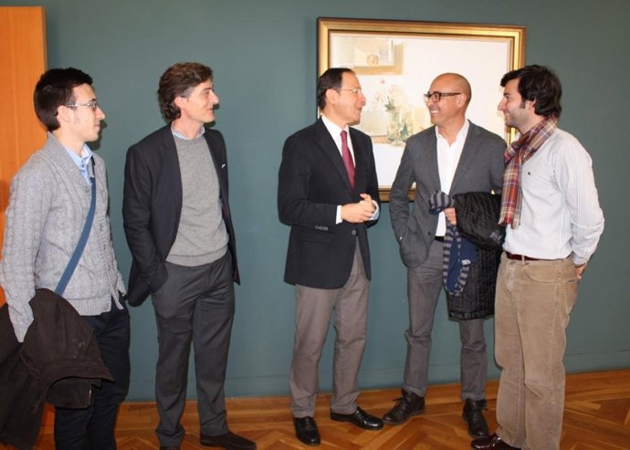 Imagen del encuentro de Cámara con los representantes de la Asociación