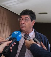 Valderas afirma que el contrato-programa es una apuesta determinante por el carácter público y la solvencia de RTVA