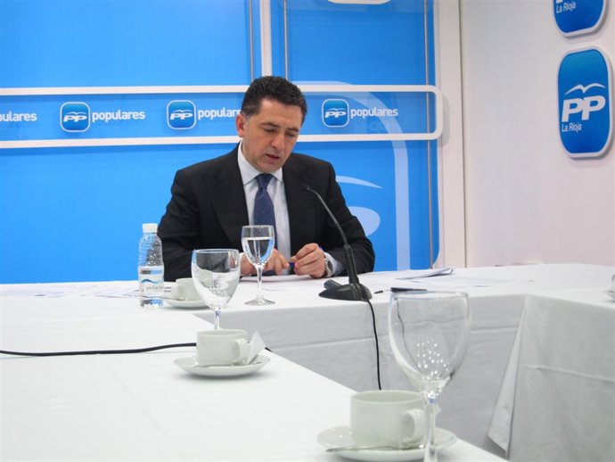 El secretario general del Partido Popular de La Rioja, Carlos Cuevas