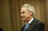 Morenés admite que el descenso en las exportaciones de armas "no es un buen dato" pero confía en que sea "coyuntural" 