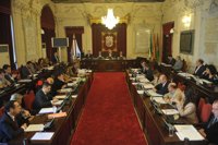 El Pleno del Ayuntamiento rechaza por unanimidad la sanción de la UEFA al Málaga