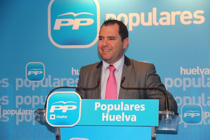El viceportavoz del PP en la Diputación, José Domingo Doblado. 