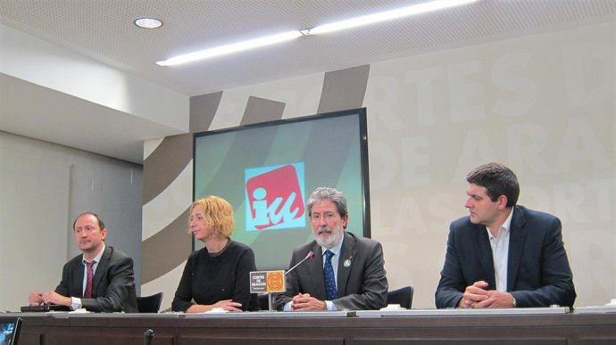 Los cuatro diputados de IU