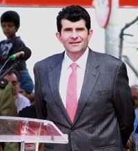 El Grupo Parlamentario Popular pedirá explicaciones a los dos diputados por su actitud