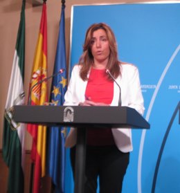 La consejera de Presidencia, Susana Díaz, hoy en rueda de prensa