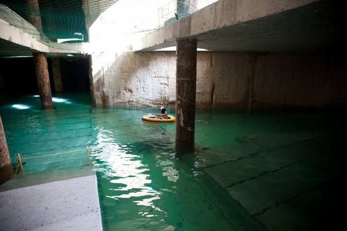 Imágenes de las obras de la línea 2 del metro 