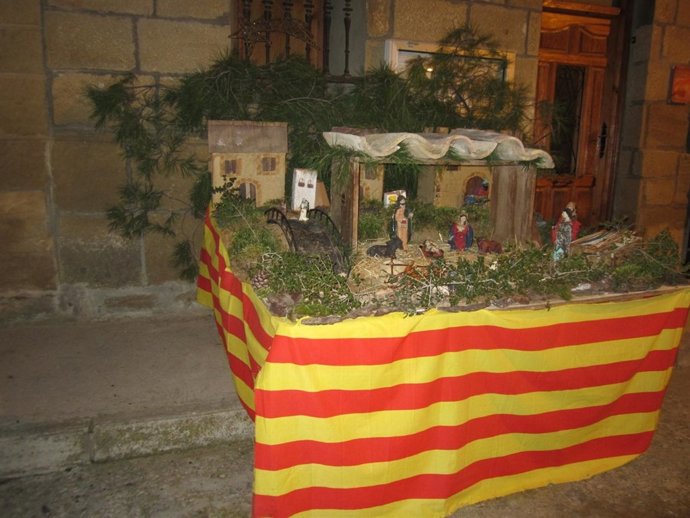 Belén de la plaza de Biscarrués.