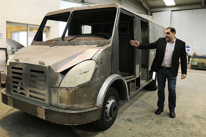 FÁBRICA DE VEHÍCULOS BLINDADOS Y AMBULANCIAS ESPECIALES