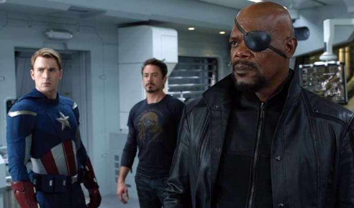 Chris Evans, Robert Downey Jr. Y Samuel L. Jackson en 'Los vengadores de Marvel'