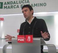 PSOE-A expresa su "rechazo absoluto" a suprimir mancomunidades y reducir el número de concejales