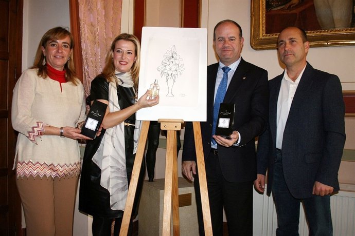 Presentación del perfume 'Agua de Antequera'