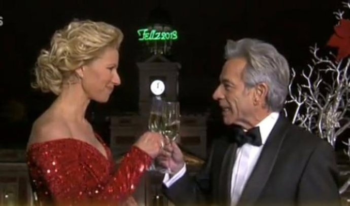 Anne Igartiburu e Imanol Arias en las Campanadas de Nochevieja