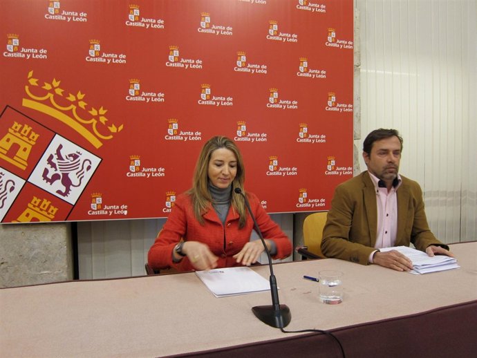 García durante la comparecencia para valorar las negociaciones con Paradores