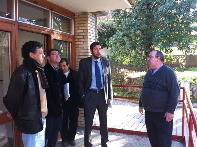 Visita del Grupo Municipal Socialista al Centro de Mayores Delicias