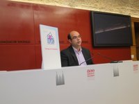 Cela (BNG) exige la dimisión inmediata de Currás por la "situación insostenible" del Ayuntamiento de Santiago